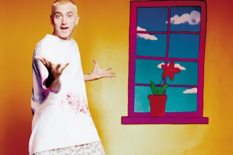 Eminem kto to? Poznaj życie i wpływ legendarnego rapera