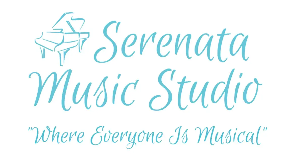 Stylizowany fortepian i napis "Serenata Music Studio". "Gdzie każdy jest muzykalny".